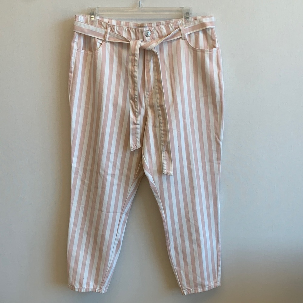 F21+ Vertically Stripped Jeans • Sz 16 • NEW!